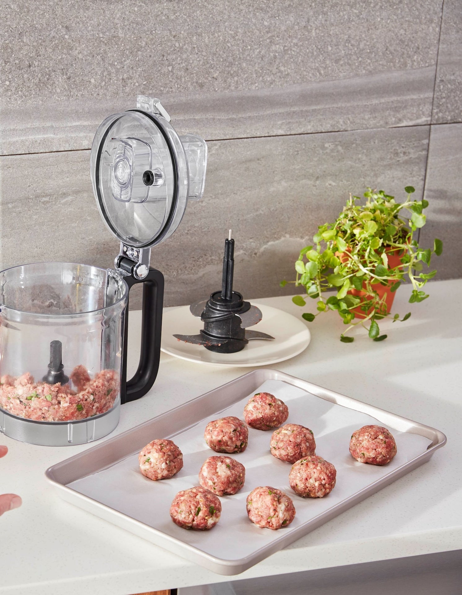 KitchenAid Küchenmaschine plus schwarze Matte, 9 Tassen