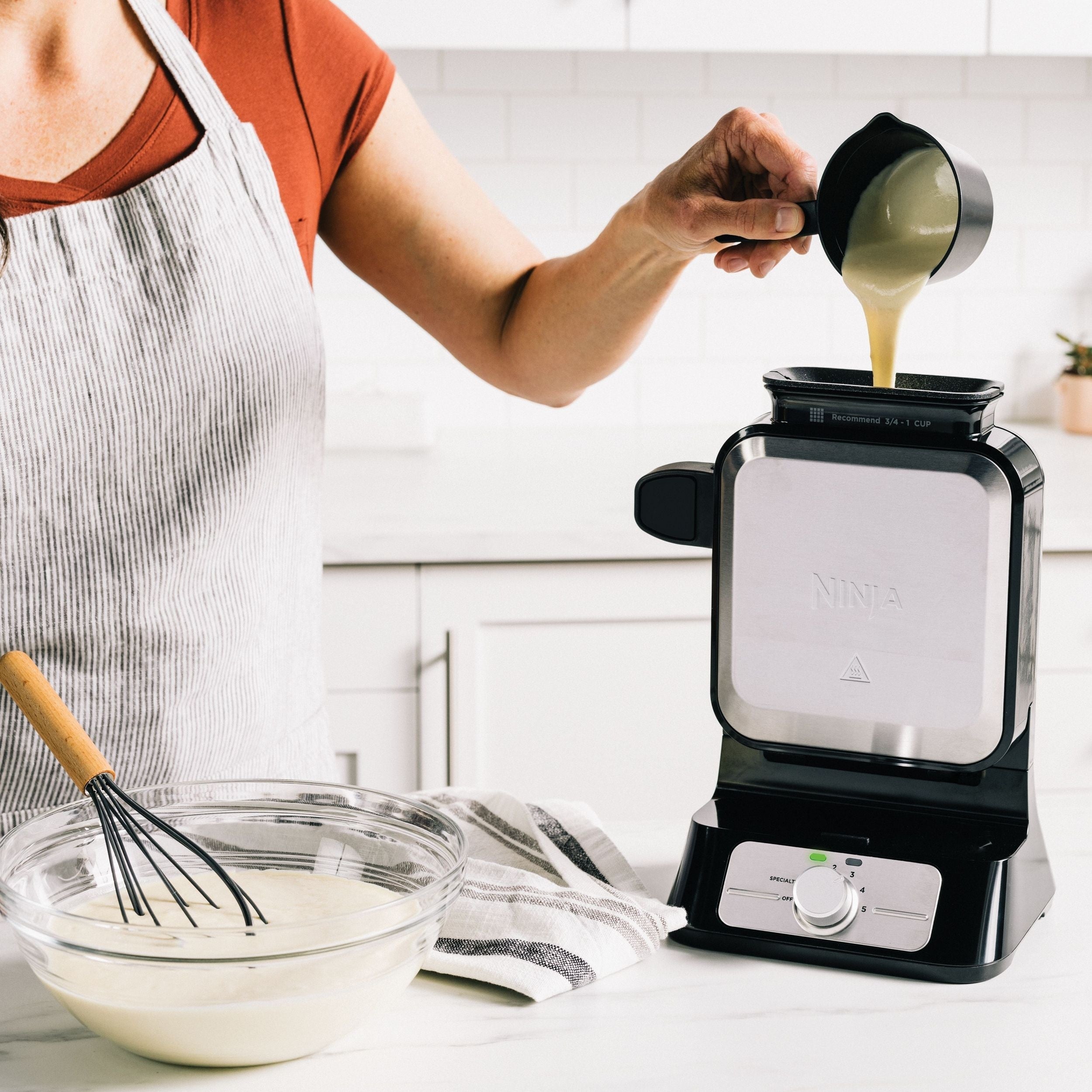 Ninja Neverstick 5-Shade-Einstellung Waffelmacher