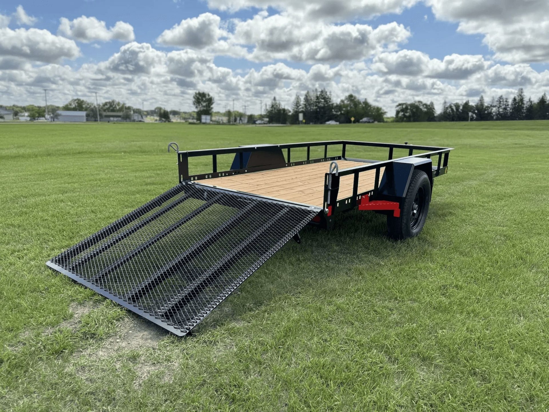 True North 60-in x 10-ft Landschaft Utility Trailer mit Rampentor