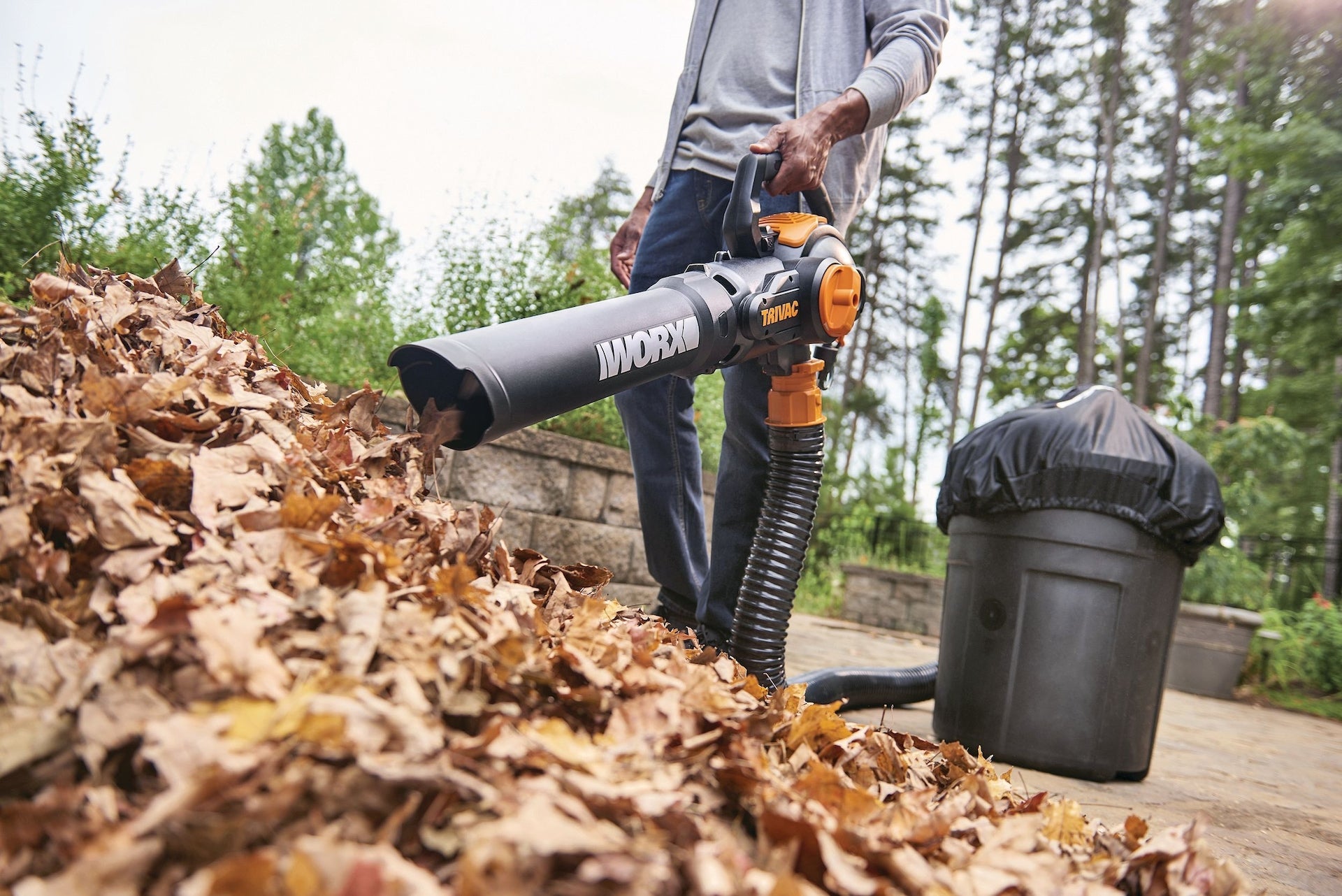 WORX WG522 trivac 12 amp 3-in-1 elektrisches Vakuumgebläse / Mulcher / Vac mit Schultergurt